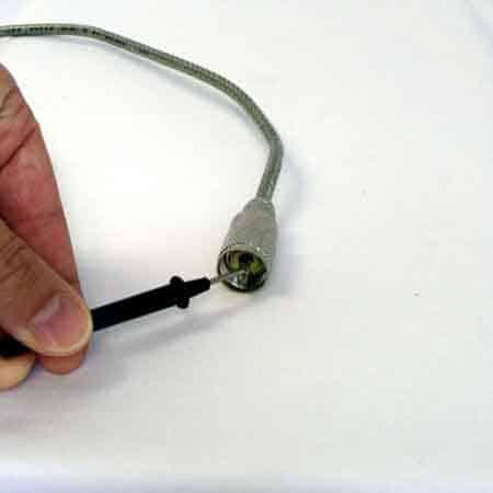 Touch Black Probe to Center Copper Wire & Check Signal